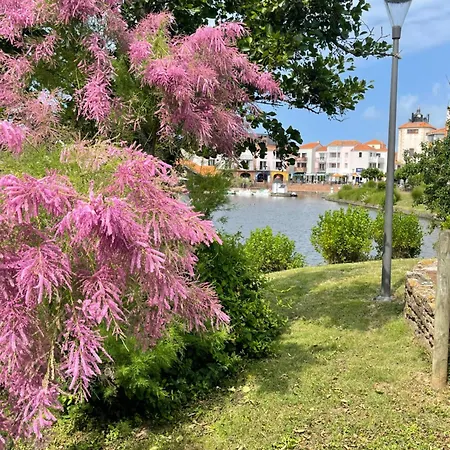 Appt Avec Vue Panoramique Sur Le A Port Bourgenay